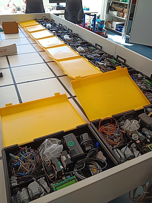 Vorbereitung der Ausleihe der AMS-Kits