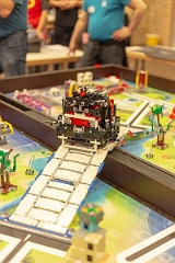 FLL_Karaschewski_1200px_0102